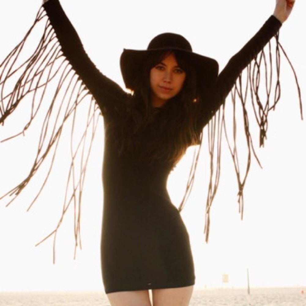 💥HOT ITEM💥 Bodycon Macrame and Fringe Dress in Black - Picture 7 of 14